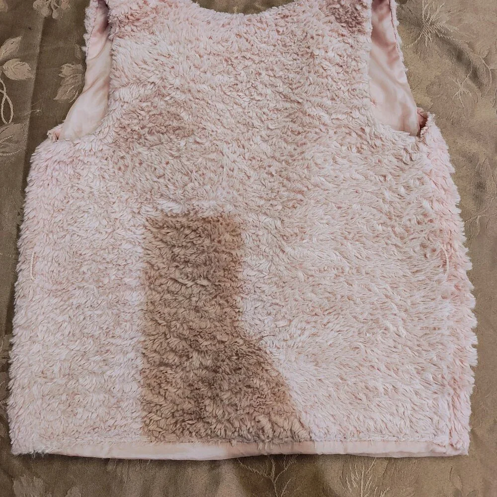 Faded Glory Bundle! Set of Two Fluffy Girls Vests! Size S/CH/6-6X, Used